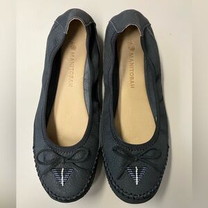 NWOT - Manitobah Butterfly Ballet Flats